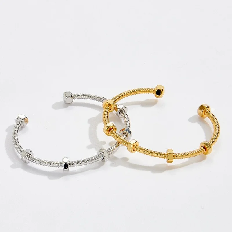 

European and American rivet bracelet industrial style design sense geometric big name bracelet adjustable