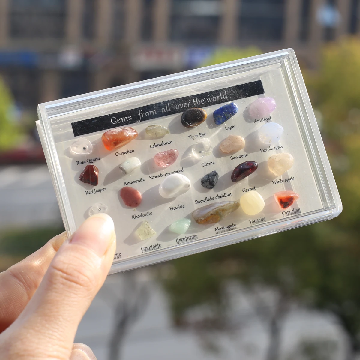 

Gift Box Mini Crushed Stone Natural Stone Mineral Energy Gem Specimen Crafts Home Decoration Ornaments Gift