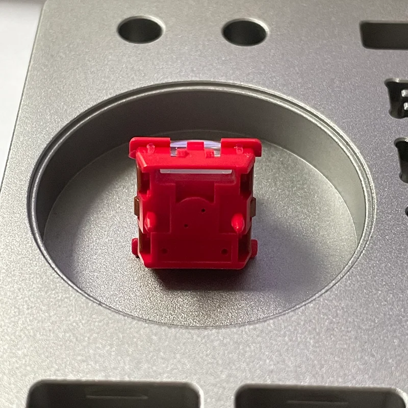 Фото Магнитный переключатель TTC POM King of Magnetic Switch HIFI Thocky, полностью из POM-пластика, линейный, суперплавный, с тонкой смазкой, настраиваемый магнитный переключатель для клавиатуры №3