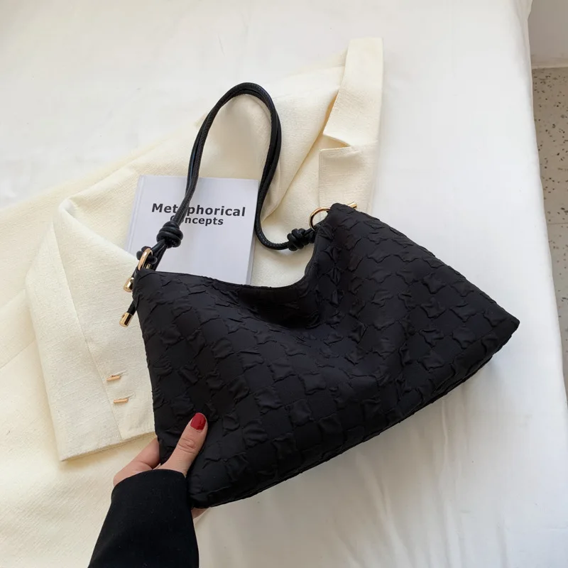 

Популярная портативная женская сумка Лето 2022 Новинка модная универсальная текстурная маленькая квадратная сумка модная сумка через плечо