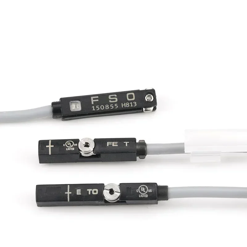 150855 150857 Тип пневматического цилиндра Магнитный датчик SME-8-K-LED-24 Трехъядерный