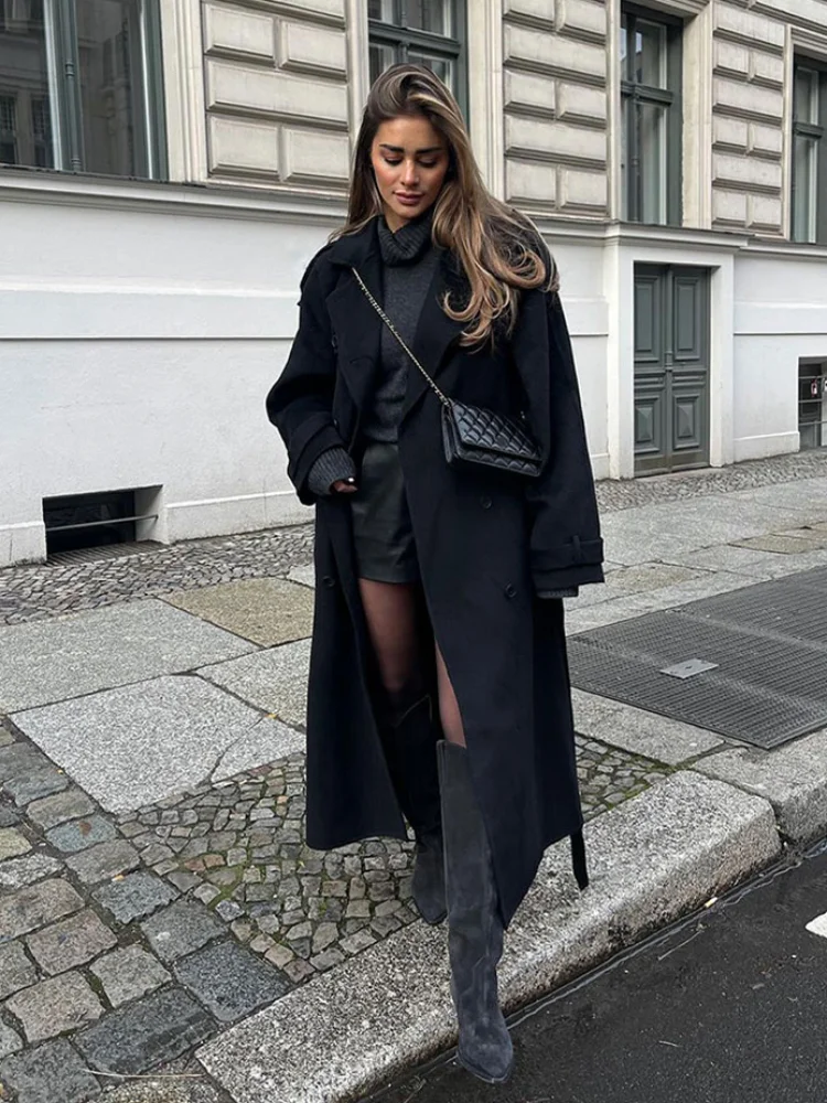 Модное темно-серое шерстяное пальто в полоску с лацканами женское шикарное