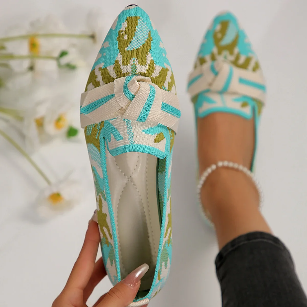 Женские туфли на низком каблуке балетки заостренный носок без застежки