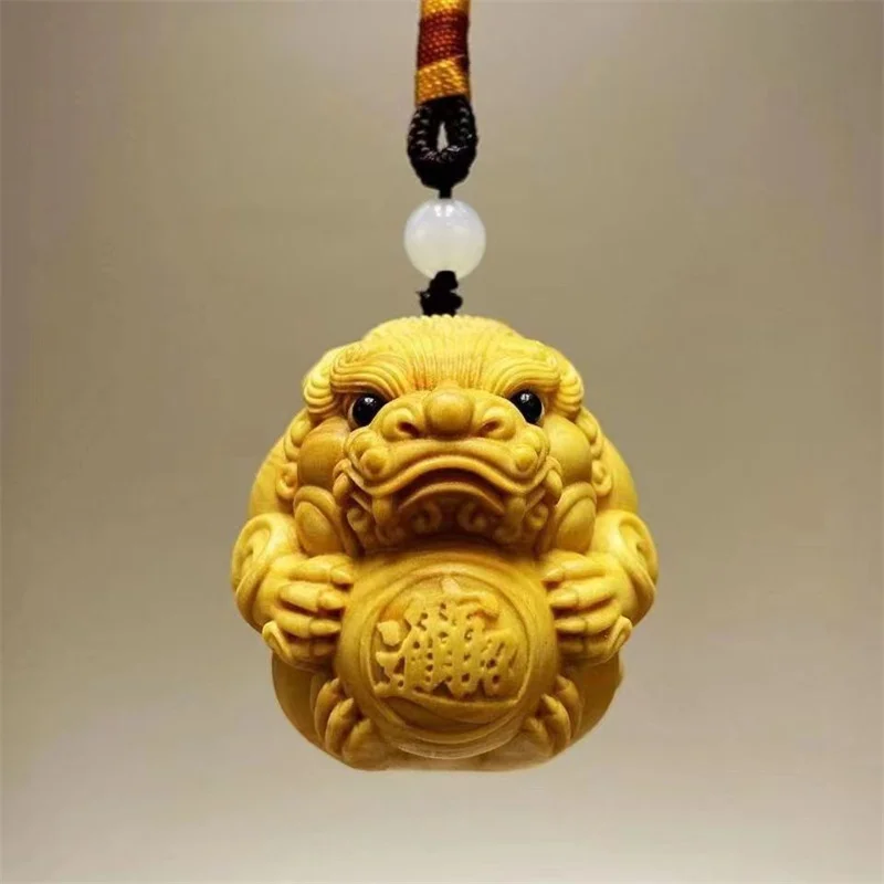 

Mai Chuang/Hand Carved/Boxwood Lucky Pi Xiu Auspicious Beast Necklace Pendant Fashion Jewelry Accessories Men Women Couple Gift