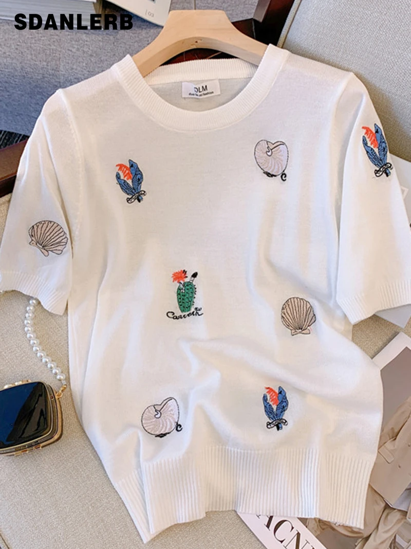

White Crew Neck Embroidered Knitwear Women's Short-Sleeved T-shirt Thin Western Style T Shirt Summer Slimming Unique Top