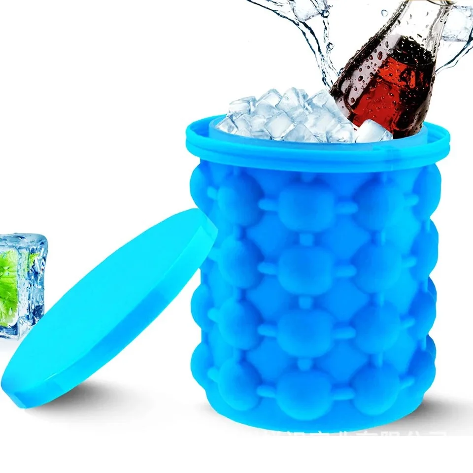 

Portable 2 in 1 Large Silicone Ice Bucket Mold with Lid Space Saving Cube Maker Tools for Kitchen Party Barware