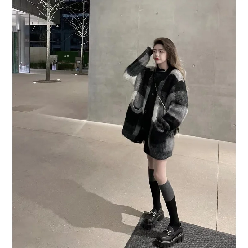 Средняя длина Ретро Французский sle Idle Sle Японская мода Топ Дизайн Sense Вязаный