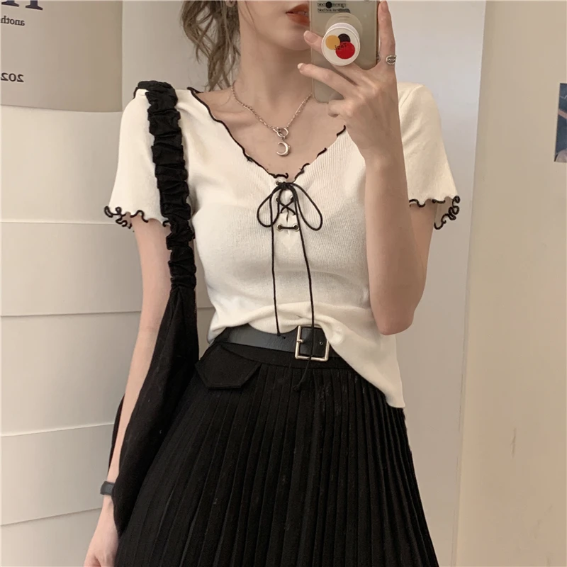 

Lace Up Butterfly Sleeve T-Shirt Women's Summer 2021 New V-Neck Design Short Sleeved Slim Tshirt High Waist Navel Crop Top Lady