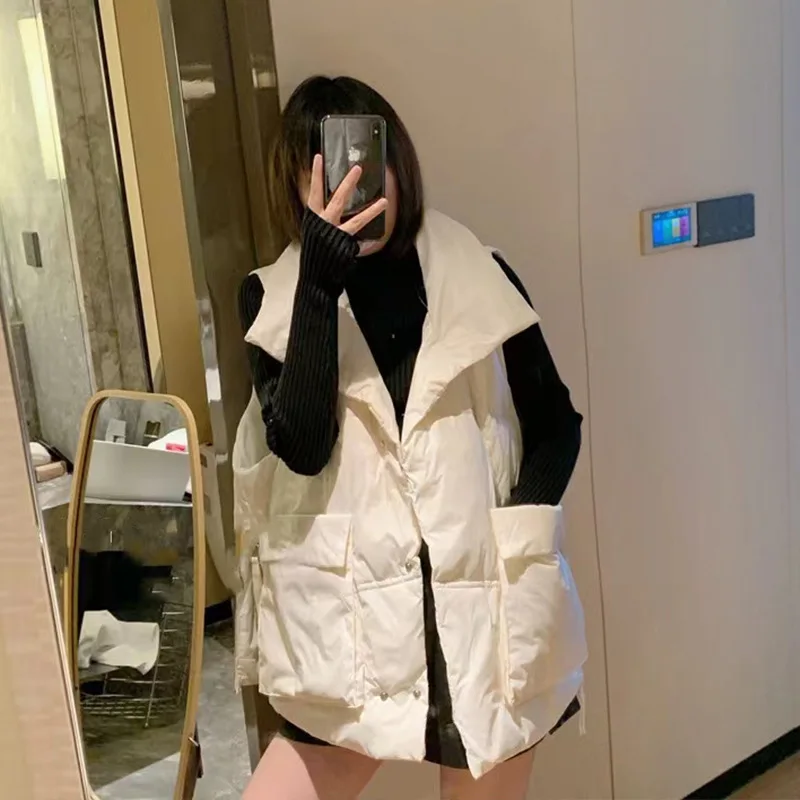 

2022 autumn and winter new hot-selling ladies down vest loose white duck down vest coat waist thickened temperament vest