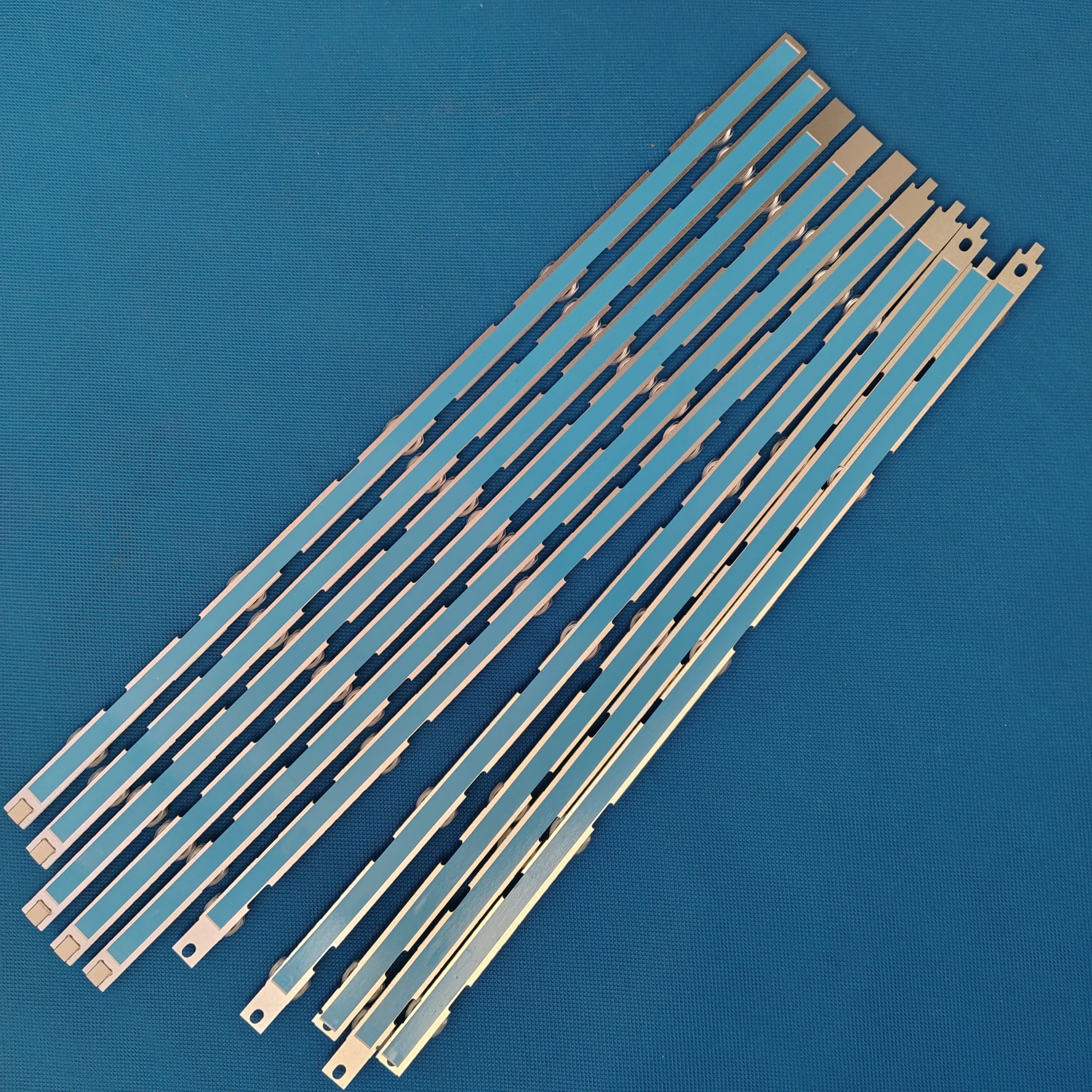 Светодиодная лента для телевизора SANYO 42LN5200