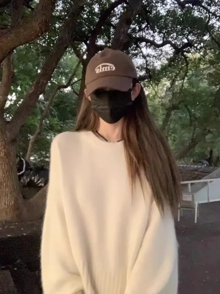 2024 New Autumn and Winter Small White Loose Idle Sle Sweater Women High Sense Inner wear Base Thick Upper Garment