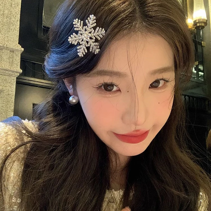 2 шт. заколка для волос в виде серебряной снежинки женщин и девочек милая челка