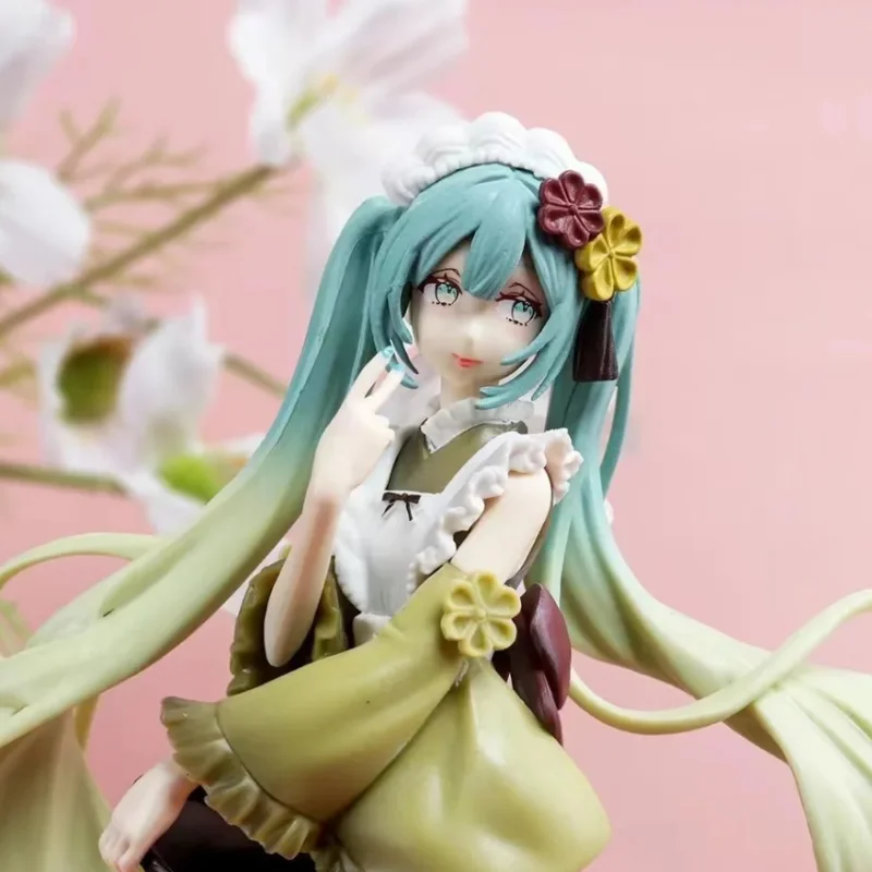 Фигурка Bandai Hatsune Miku PVC 22см