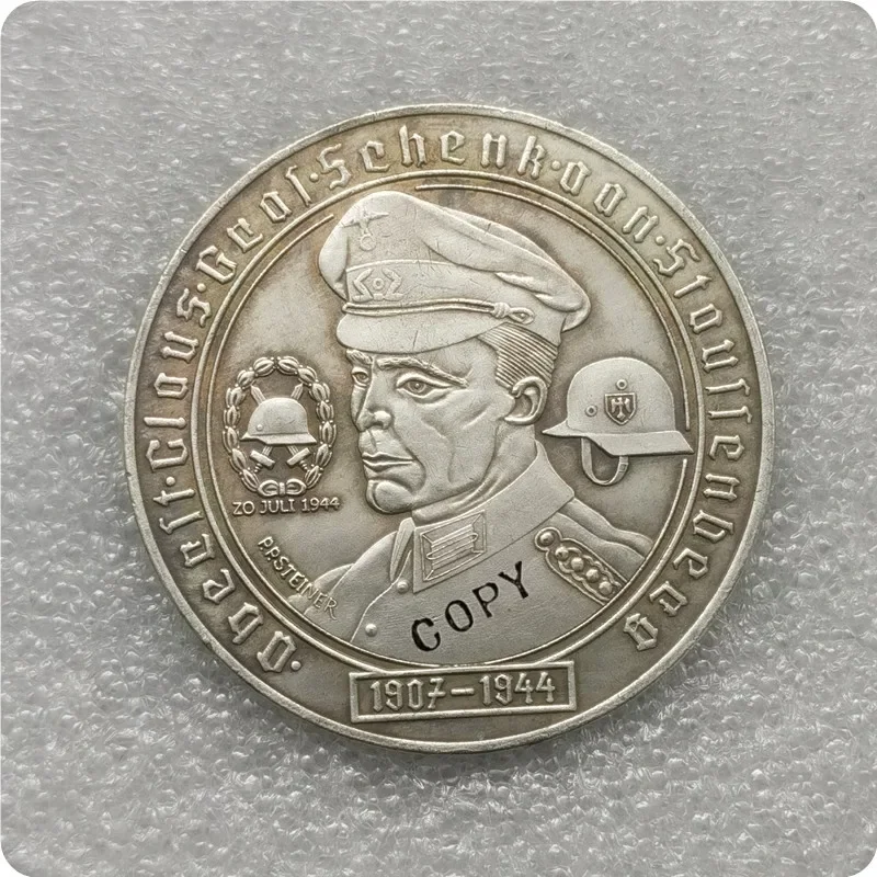 

Копии исторических медалей Второй мировой войны из металла