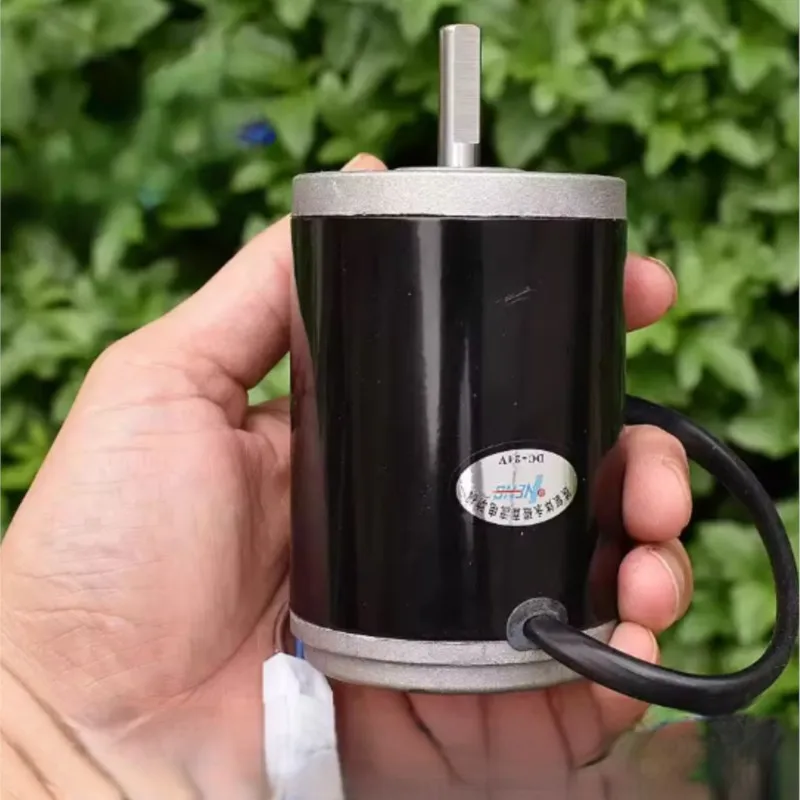 Фото Бесшумный высокий крутящий момент DC24V-36V ферритовый постоянный магнит двигатель постоянного тока шарикоподшипник компенсационная угольная щетка №2