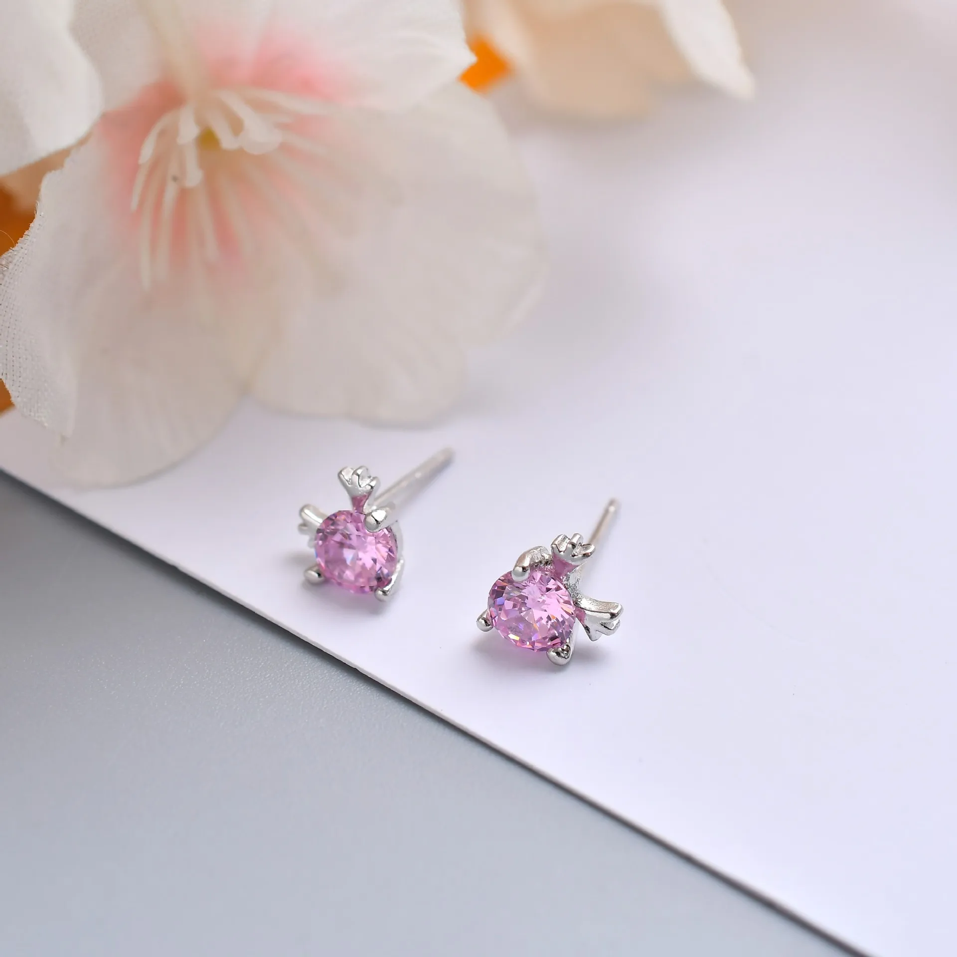 Yi Lu Has Your Platinum Little Dear Zircon Earrings Female Antlers Earrings Korean Style Elegant Cute Christmas Holiday Jewelry