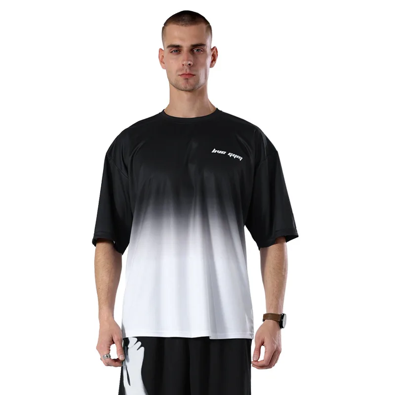 2022 Summer Men's Ice Silk Quick Drying T-Shirt Oversized Round Collar Short Sleeves Trend Sport Men Tshirt