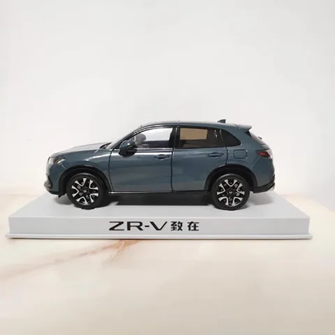 Литой под давлением масштаб 1/18 HONDA ZR-V внедорожник, модель автомобиля из сплава для взрослых и мальчиков, игрушки, коллекционные сувениры, подарки, статические готовые украшения