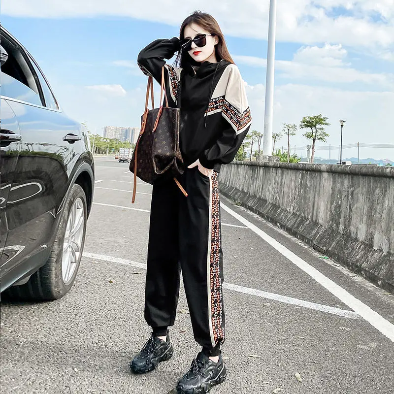 

Leisure fashion suit women 2022 new sportswear sweater two-piece set