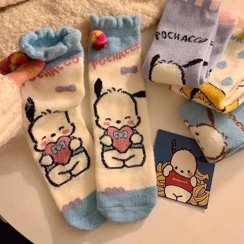 

Носки Kawali Sanrio понравико, плюшевые носки для пола, коралловые бархатные толстые мягкие удобные милые носки для девочек, подарок на Рождество для девушки