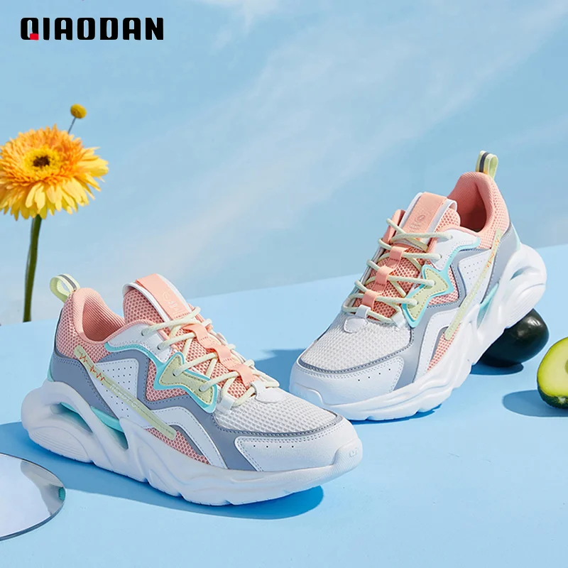 QIAODAN Sneakers Women's Shoes 2023 Sports Shoes Summer New Daddy Shoes Female Mesh Breathable Fashion Running Shoes XM16210262