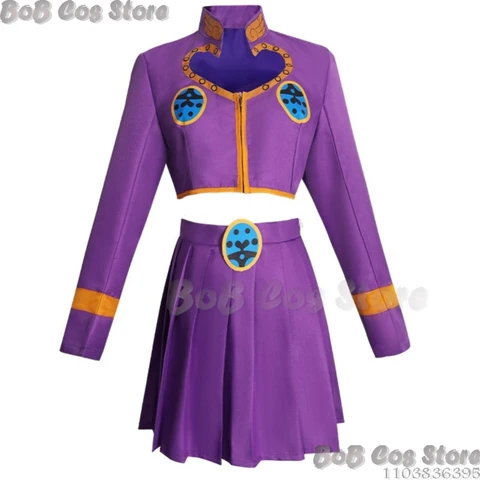 Көшеде костюм киген трансвеститтер Көшеде костюм киген трансвеститтер