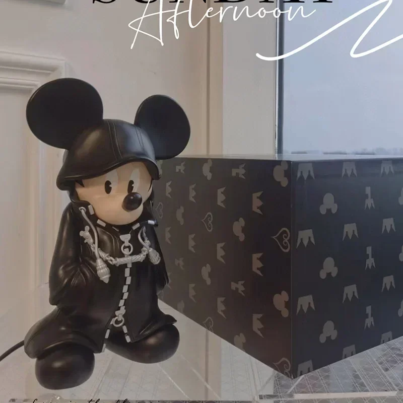 35 см Disney аниме король Микки Маус фигурку статуя из смолы фигурка плащ тьмы