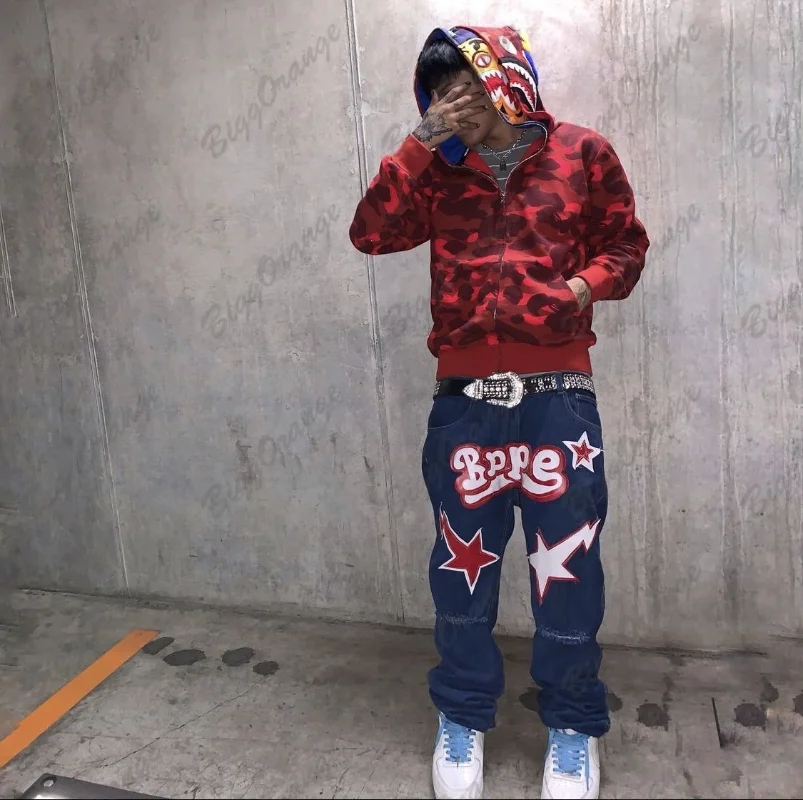 High-quality Hip Hop Fashion Streetwear Star Print Hole Jeans American Retro Low Waist Loose Denim Pants Y2K Straight Pants Man
