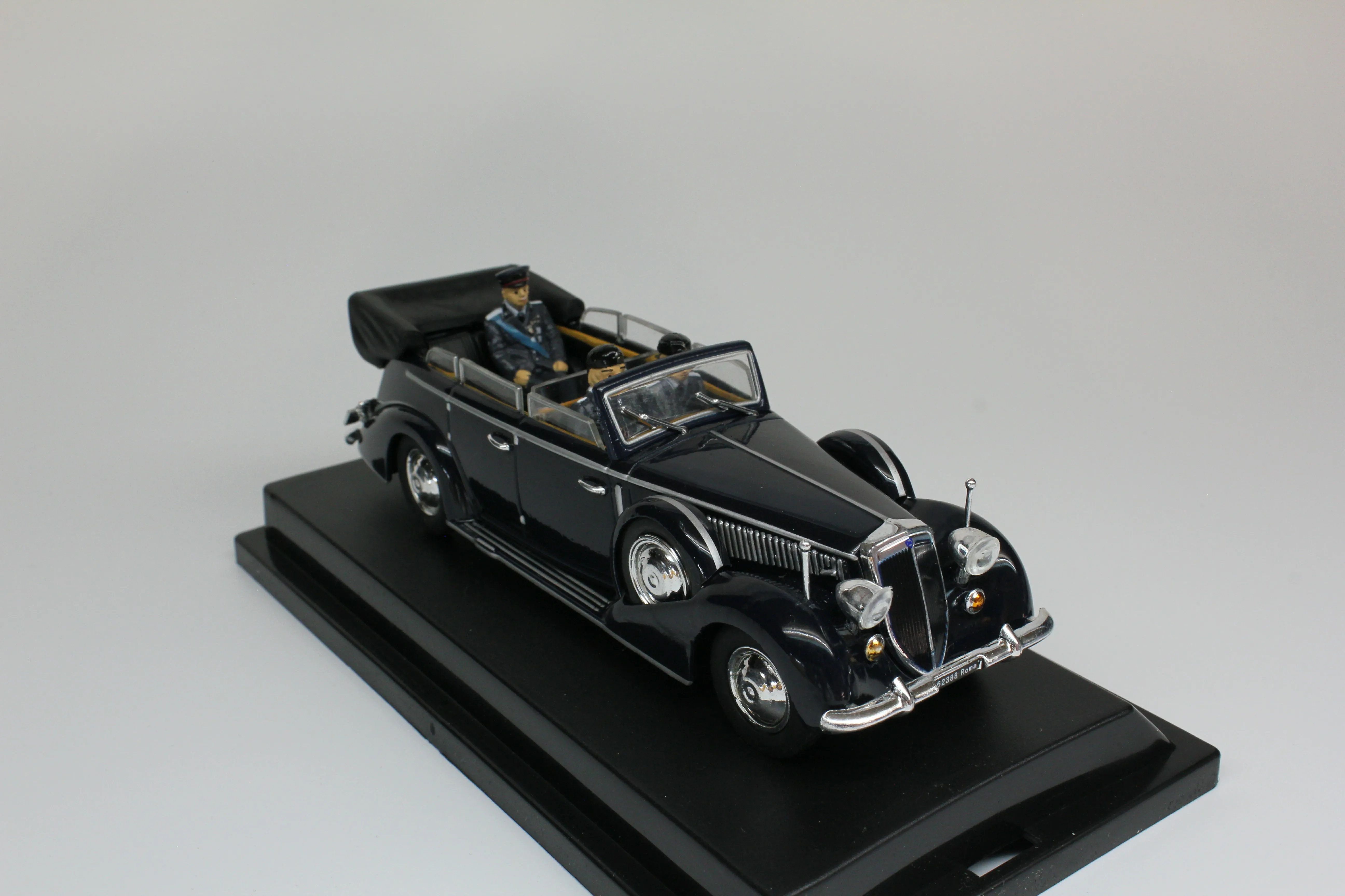 

Starline models 1/43 1938 Lancia Asturu IV series ministeriale-1938 Collection Metal Die-cast Simulation Cars with doll Toys