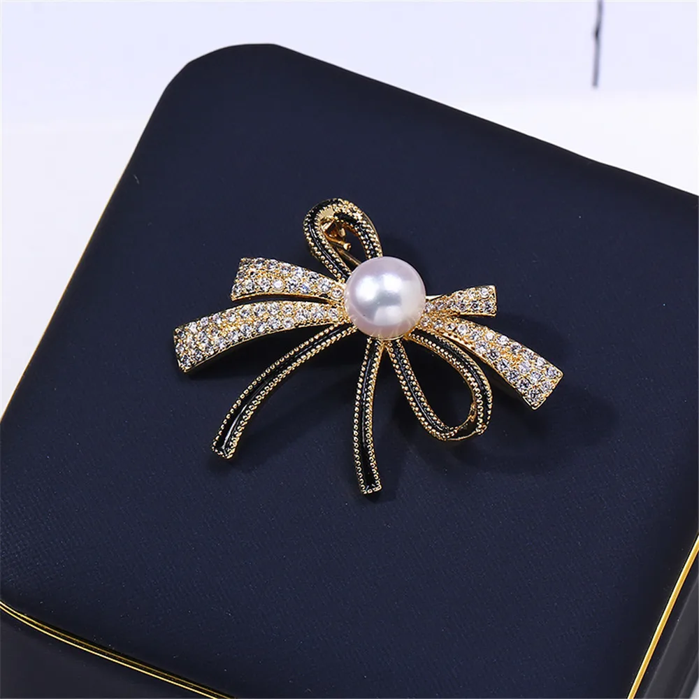 

100% Natural Freshwater Pearl Brooch Copper Plated 18K Gold Filled Inlay Zircon For Women Jewelry Fine Presents Wholesale