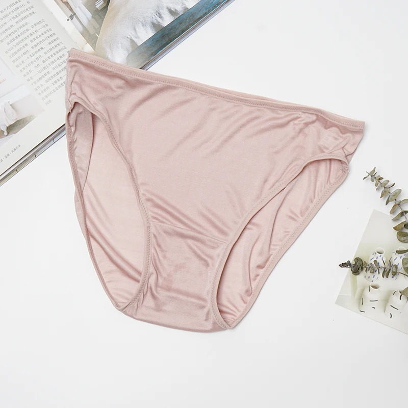 

Women Panties 100% Natural Silk Briefs Mid-rise Sexy Underwear Health Underpants 2022 New Everyday Wear Intimates Women Xhl155