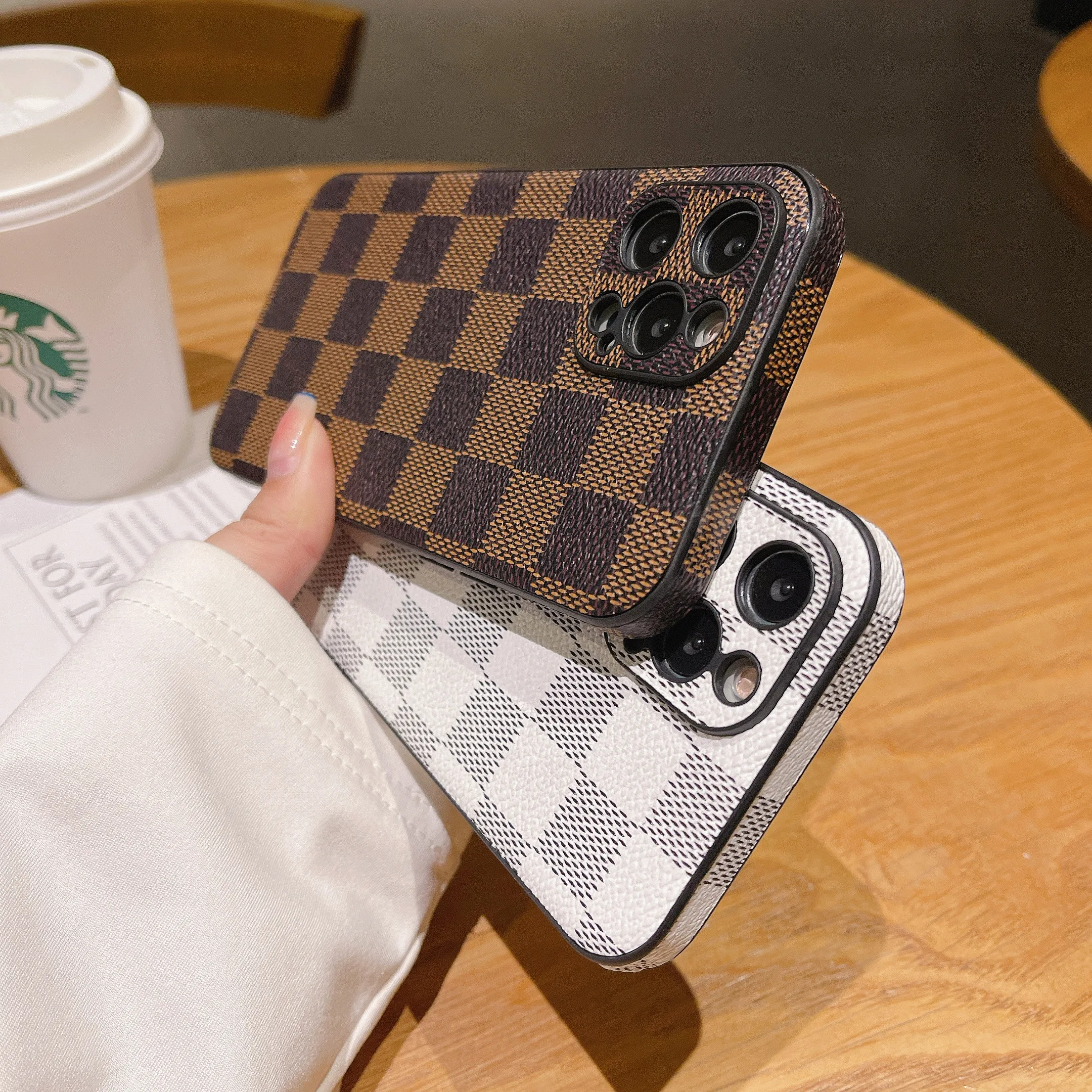 

For iPhone 14 Pro Max Luxury BLAND Lattice Leather Case 11 12 13 Shockproof 7 8 Plus XR XS Fashion