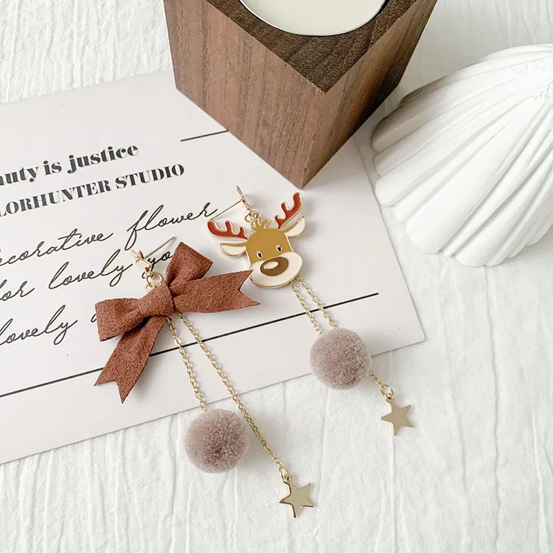 

2023 Asymmetry Christmas Elk Earrings Bow Ear Clips Personality Five-pointed Star Earrings Long Tassels Fashion Jewelry