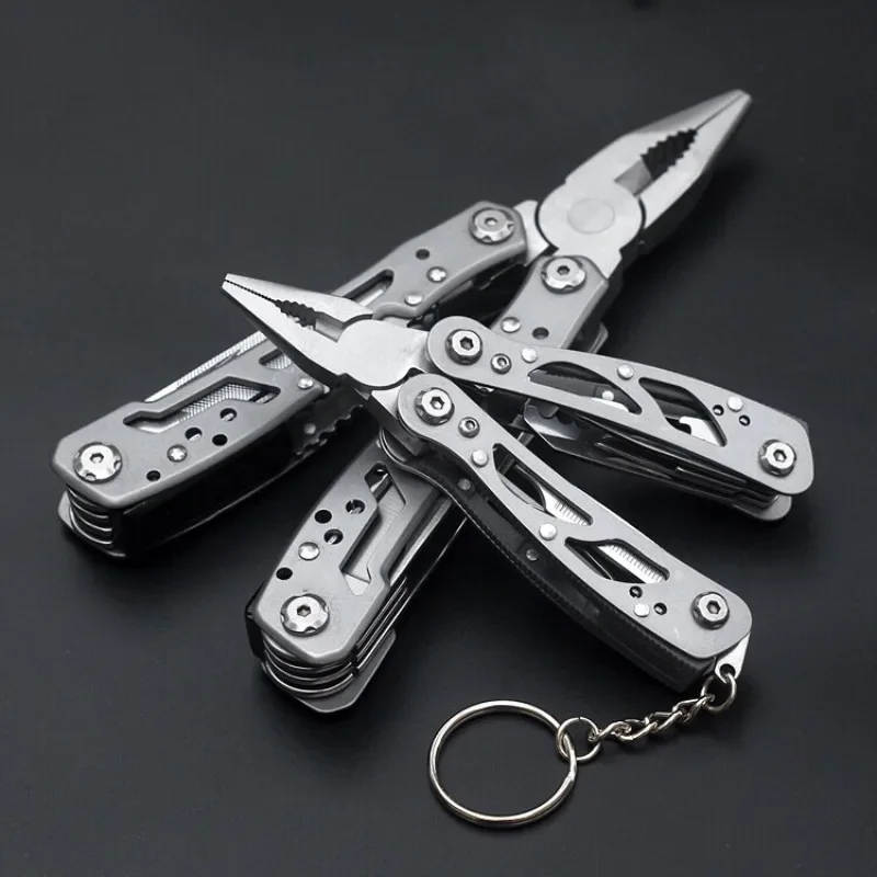 

Multifunctional Combination Pliers Skeleton Mini Pliers Outdoor Portable Combination Multi-purpose Keychain Multitool