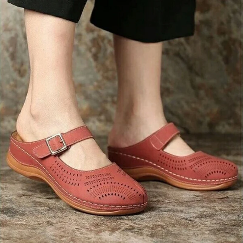 

2023 New Women Flat Shoes Mules For Women PU Leather Round Head Sandals Closed Toe Sandals Women Slipper Non-slip Retro Shoes