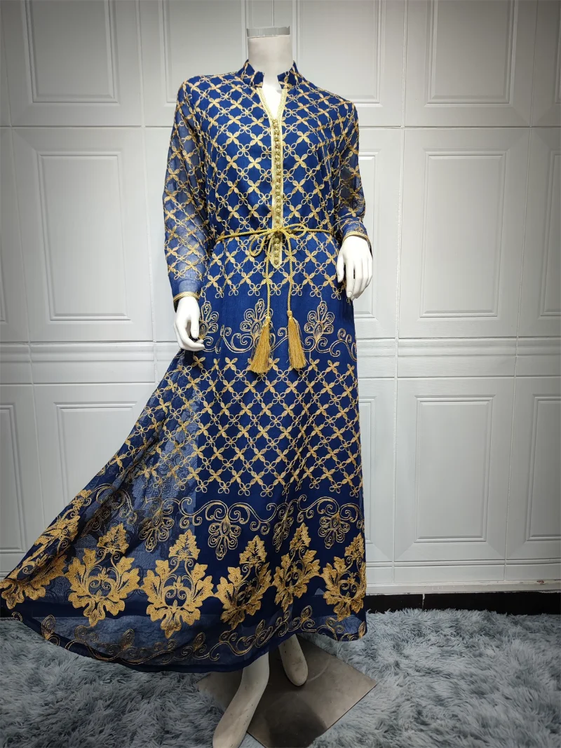Vintage Floral Embroidery Long Dresses Muslim Fashion Dubai Abaya Luxury With Sashes Ramadan Modest Dress For Woman 2023 New