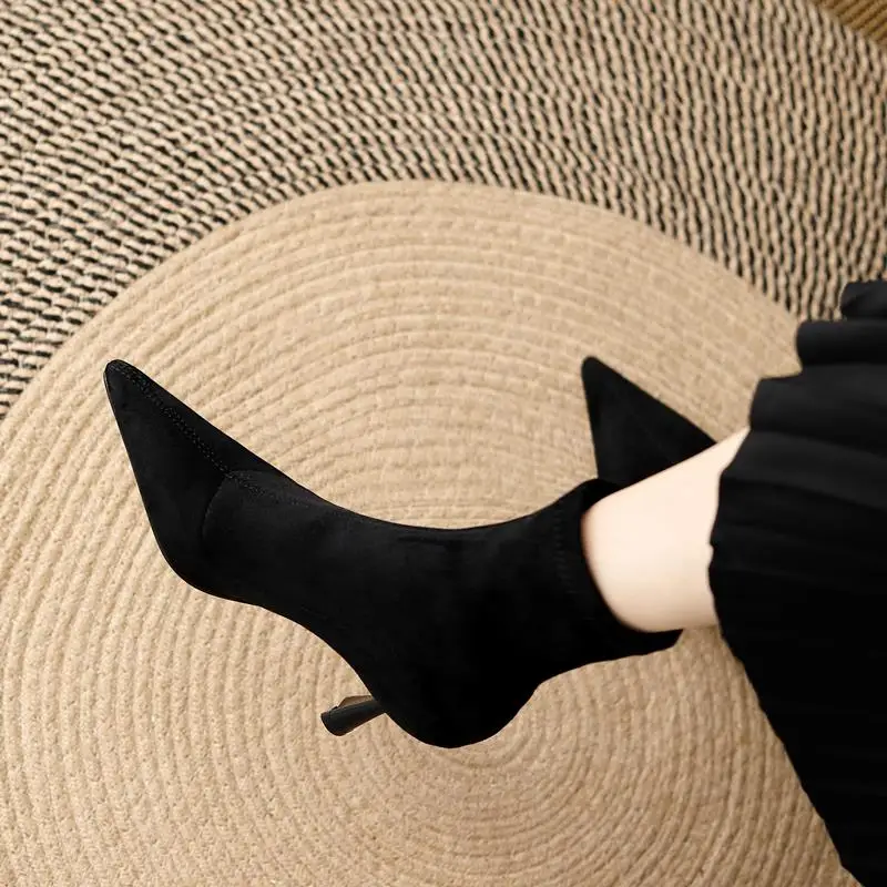 

Size 33-40 Pointed Toe Elastic Material High Heel Women Boots Street Female Fashion Autumn Winter Shoes Ankle Boots Easy To Walk