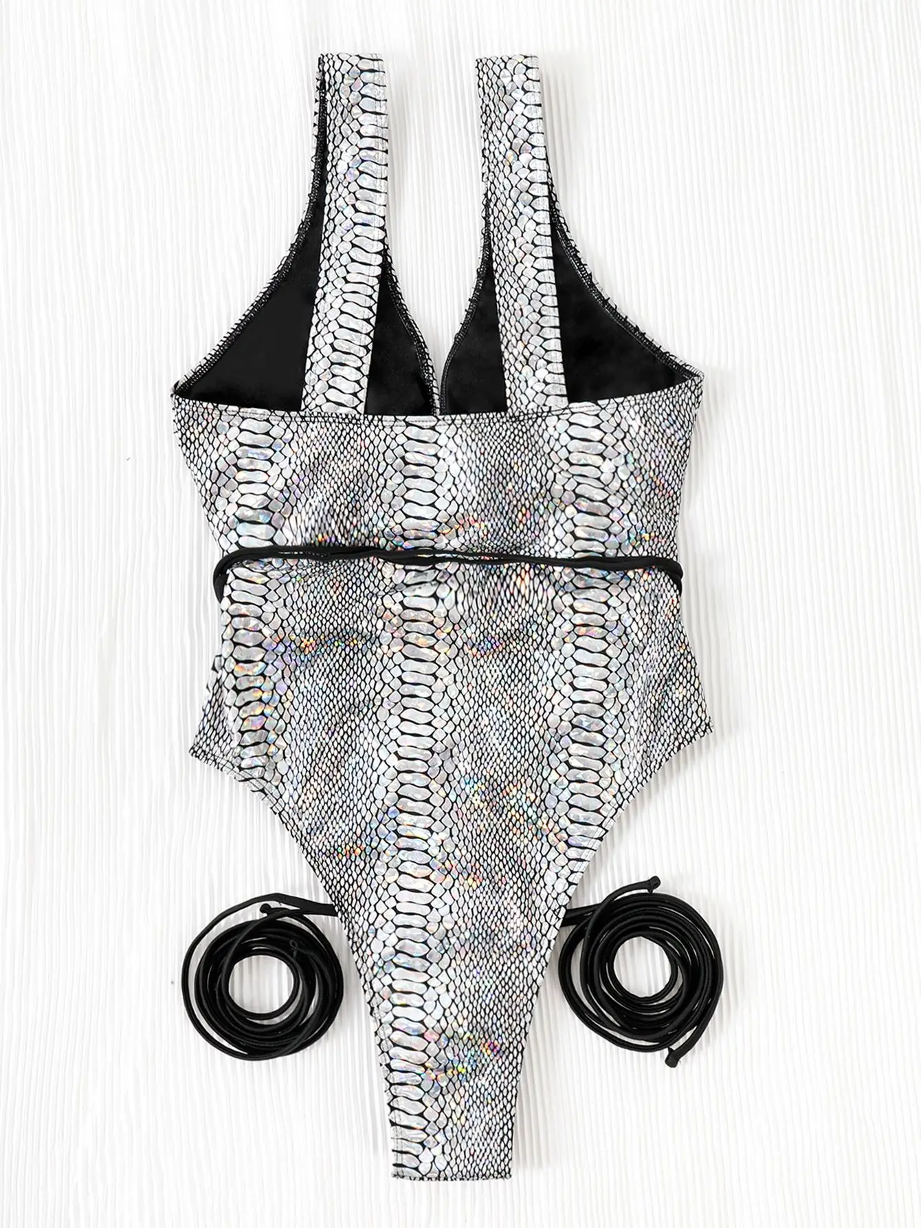 Женский слитный купальник серебристый дизайнерский с принтом змеиной кожи