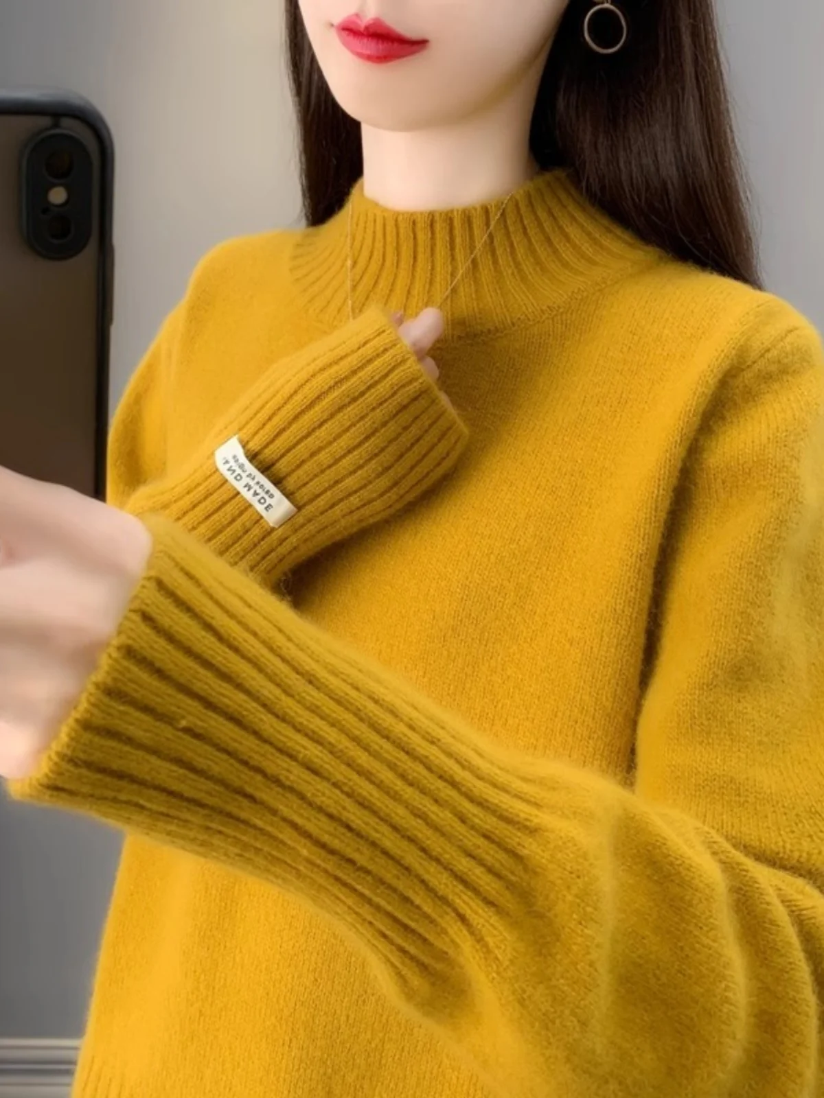 Осень и зима 2024 новый утолщенный свитер внутренняя одежда базовая рубашка