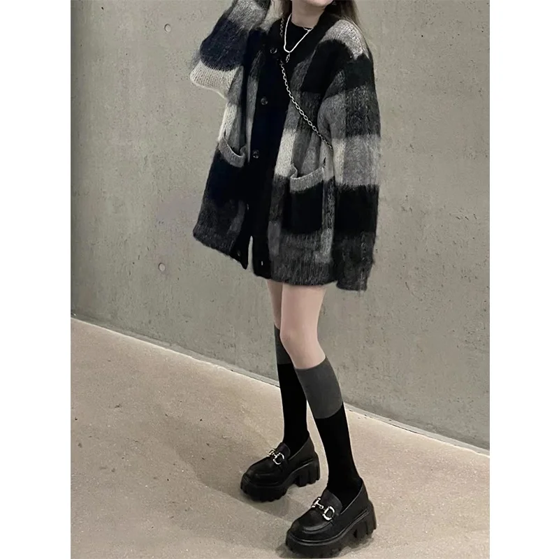 Средняя длина Ретро Французский sle Idle Sle Японская мода Топ Дизайн Sense Вязаный