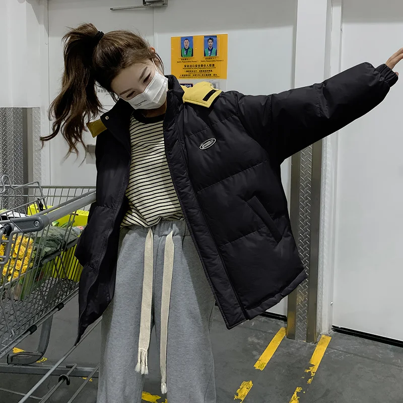 Пуховое пальто с капюшоном соответствующего цвета верхняя одежда для женщин