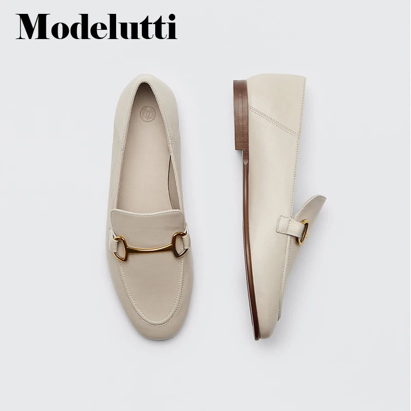 Мокасины Modelutti женские в английском стиле кожаные винтажные с металлическим