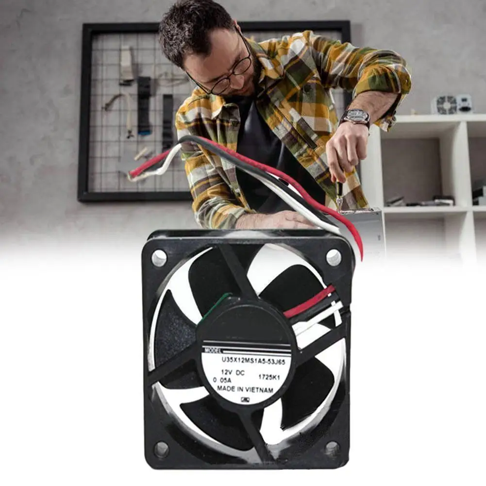 

Новый и оригинальный Φ 12v 0.05a 7300 об/мин инвертор с двумя шарикоподшипниками, охлаждающий вентилятор 35x35x12 мм для Nidec K9x3