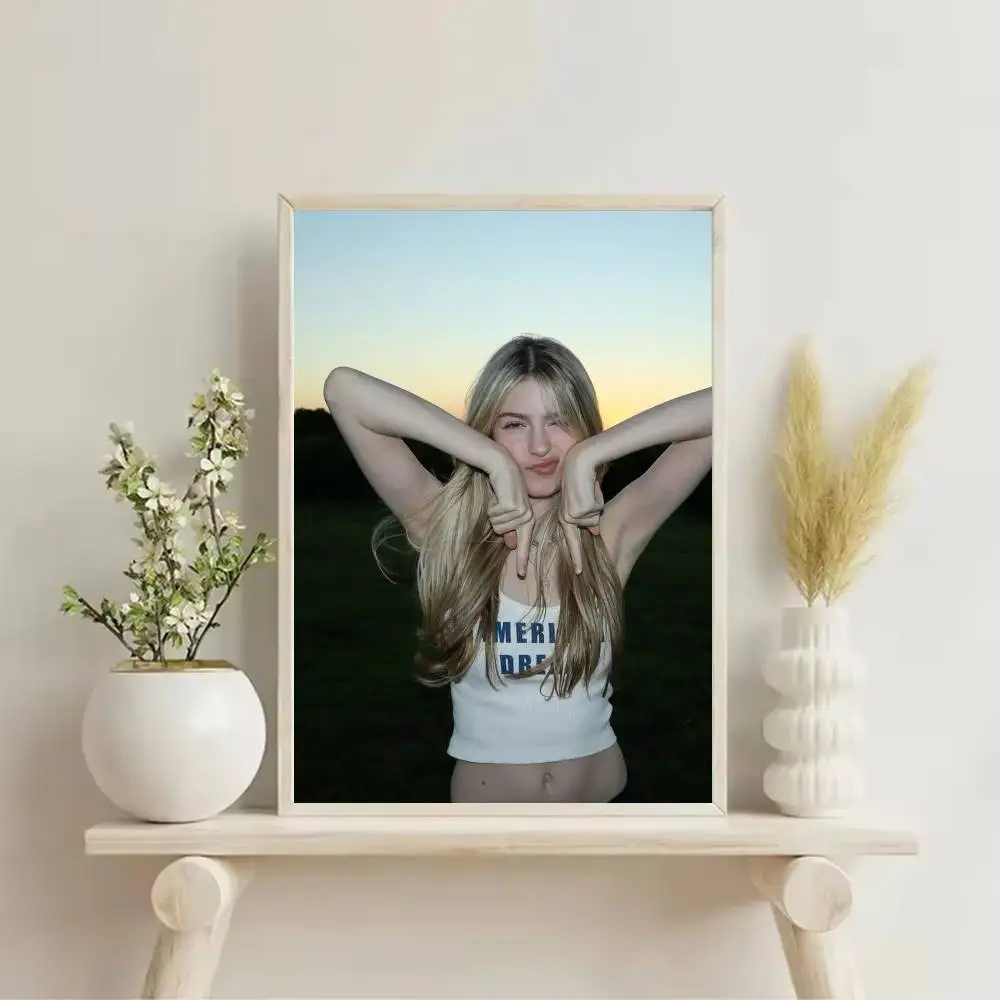 Фото Постер M-Mckenna G-Grace Teen Icon, самоклеящаяся художественная водонепроницаемая бумажная наклейка, декор для стен кофейни, бара, комнаты №2