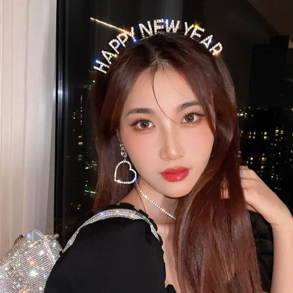 

Ободок с цепочкой в виде сердца для вечеринок и торжеств