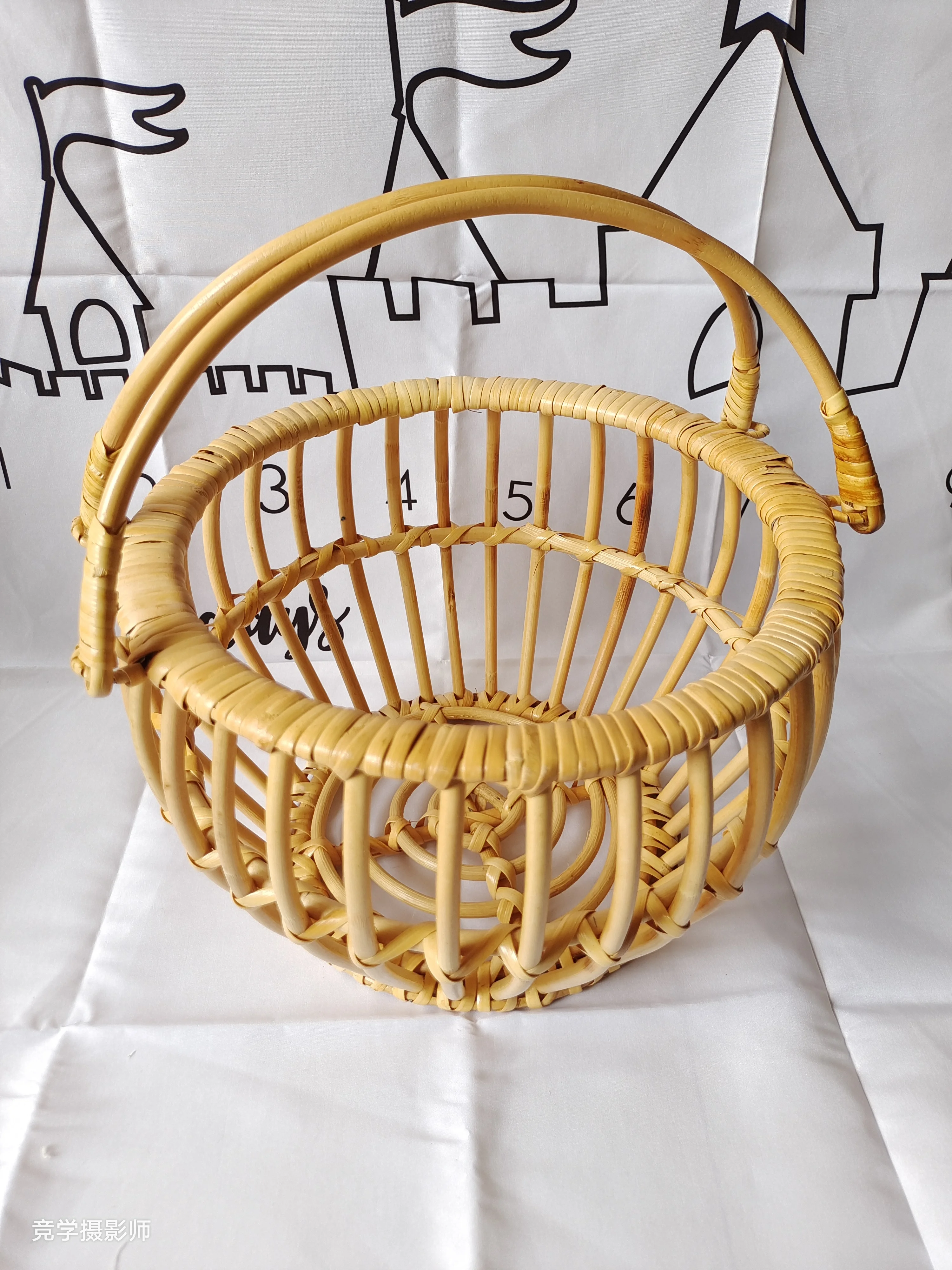 Рисунок 4 - Реквизит для фотосъемки новорожденных