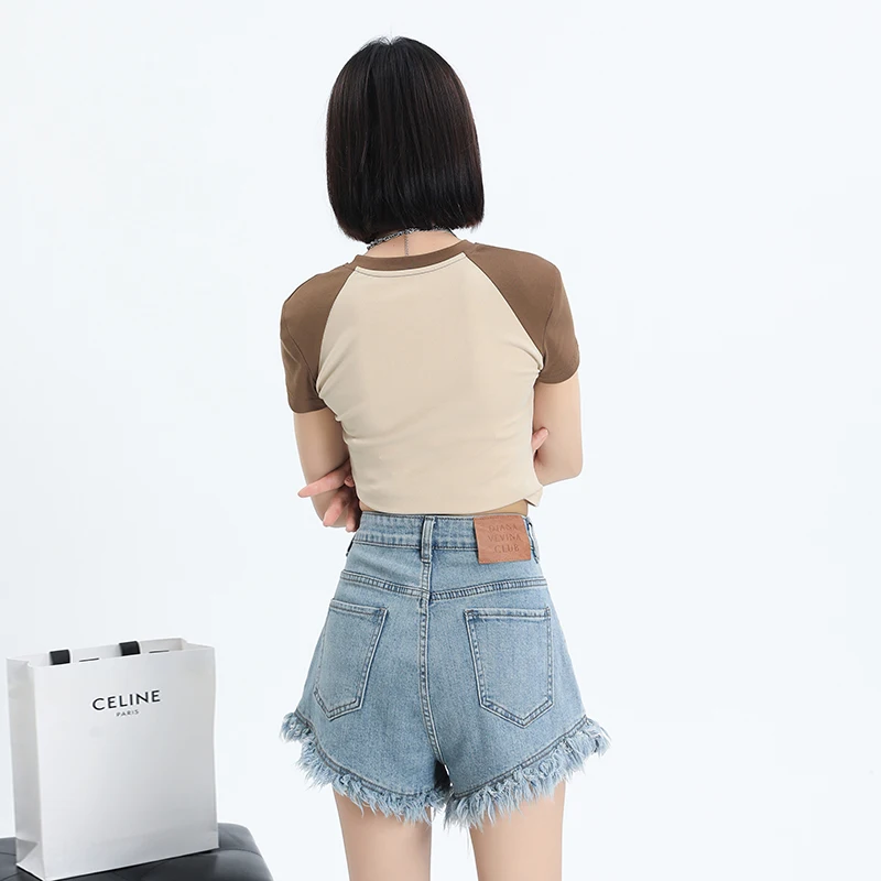 Loose Ragged Design A-line Denim Shorts Elastic High Waist Short Jeans Wide Leg Pocket Tassel Shorts Casual Summer Chic Clothes