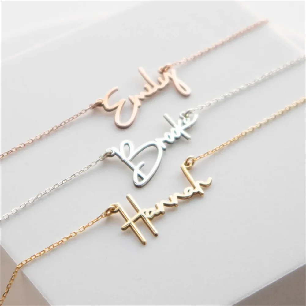 Рисунок 4 - Ожерелье с именем на заказ