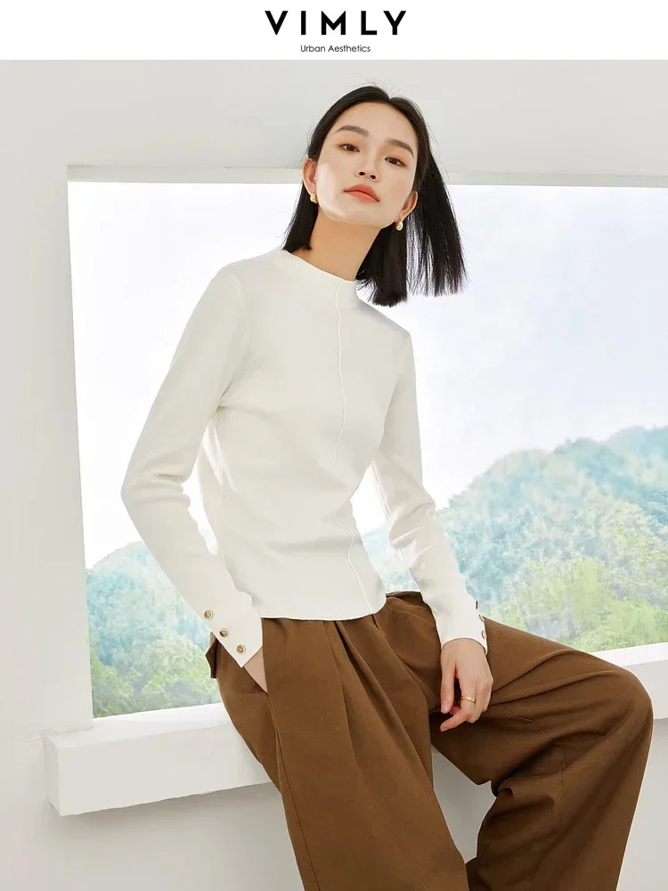 Пуловер женский трикотажный с длинным рукавом на осень и зиму