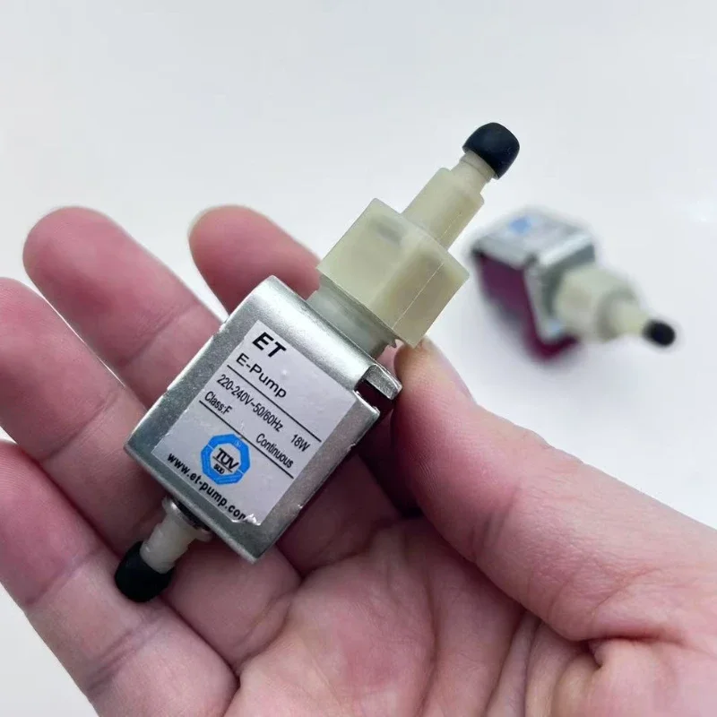 

Электрический самовсасывающий водяной насос 220В